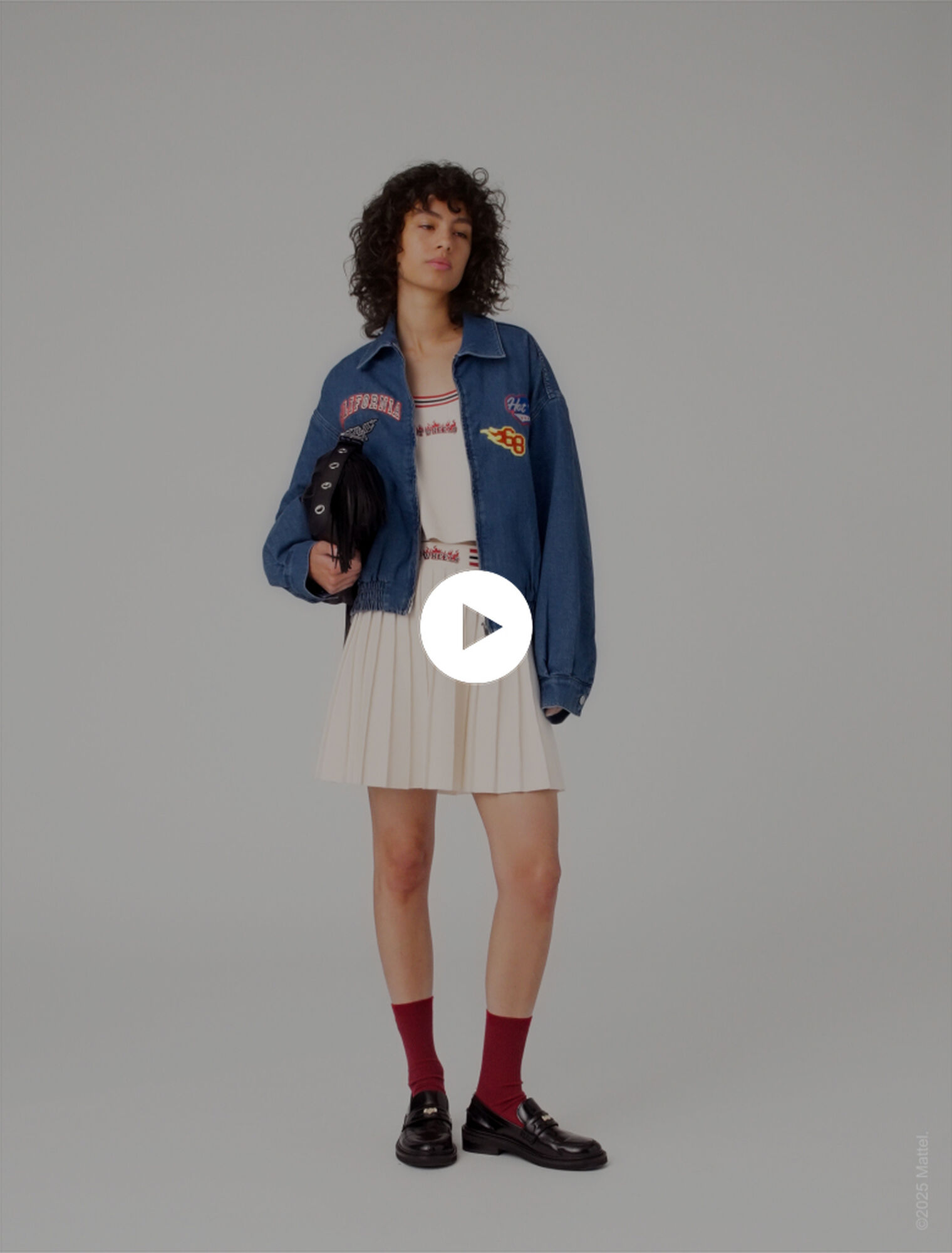 Chaqueta vaquera oversize bordada