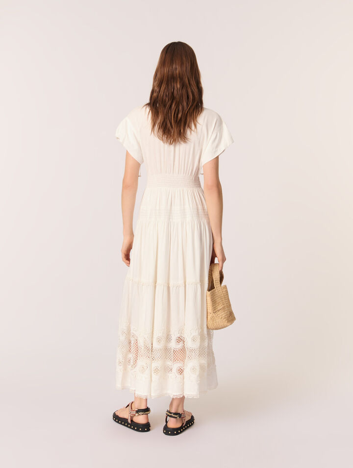 Vestido largo bordado con volantes