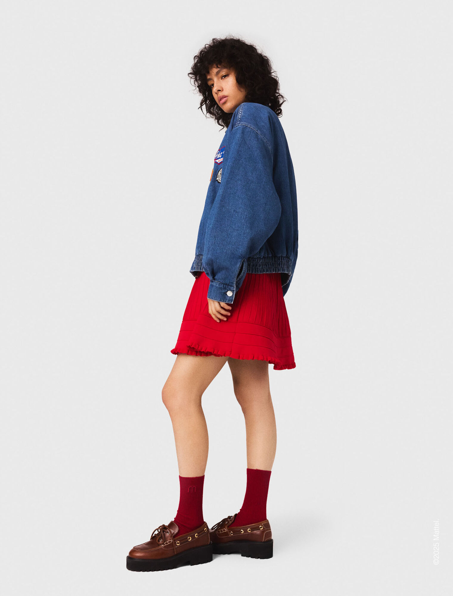 Chaqueta vaquera oversize bordada
